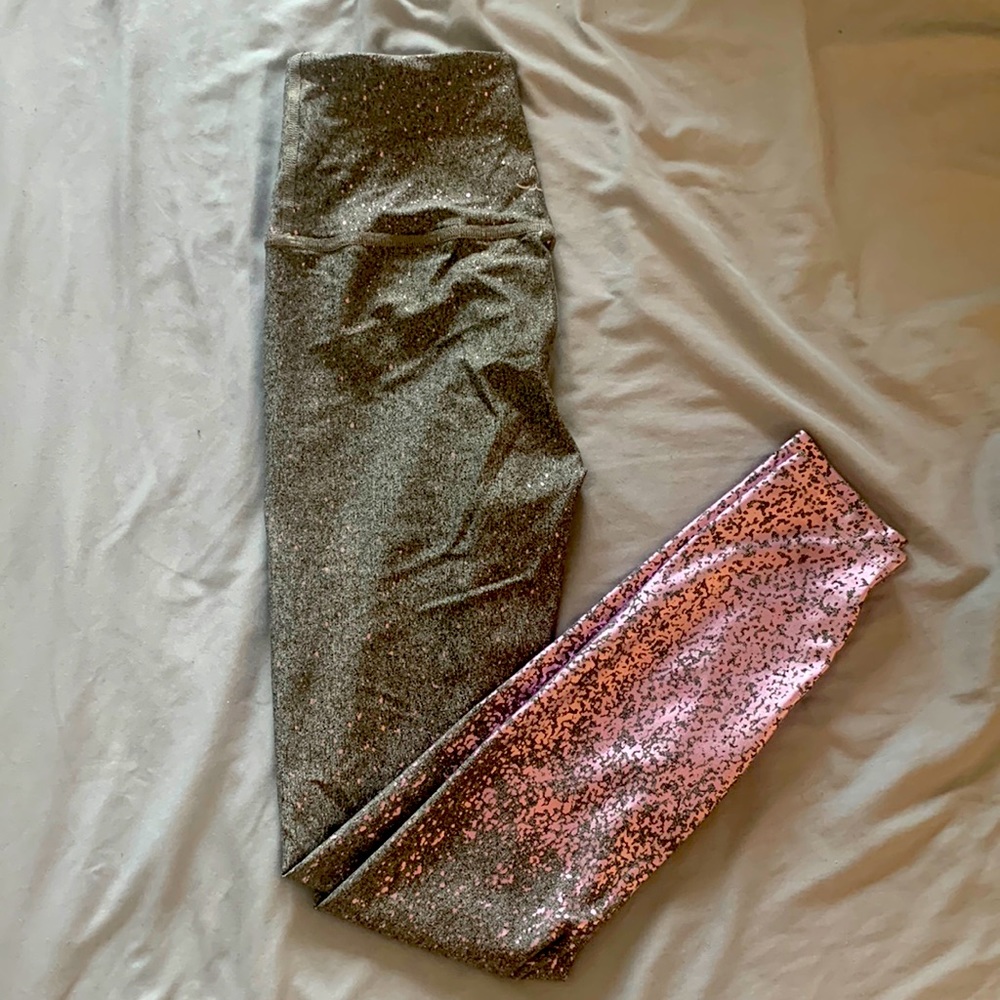 Beyond Yoga Ombré Sparkle Metallic Leggings